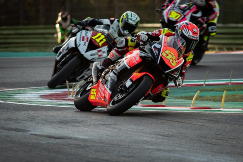 TEAM ROSSO CORSA – WEEKEND SFORTUNATO PER MASSIMO A IMOLA